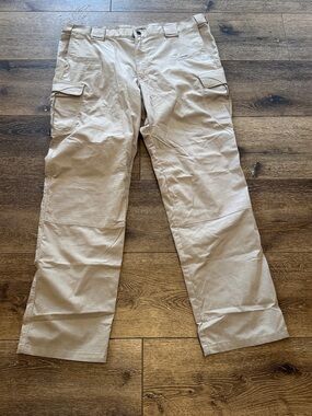 5.11 tactical khaki pants 40x32